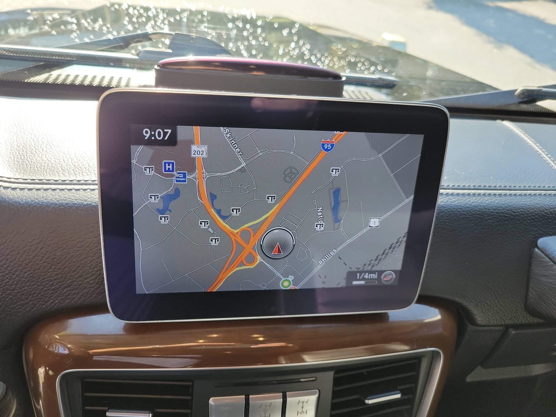 Used 2018 Mercedes-Benz G 550 image 35