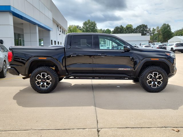Used 2024 GMC Canyon AT4X AWD/4WD image 2