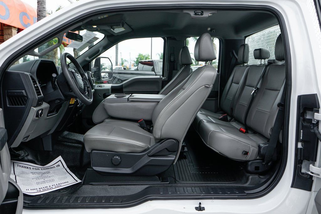 Used 2022 Ford F350 XL w/ Power Equipment Group image 18