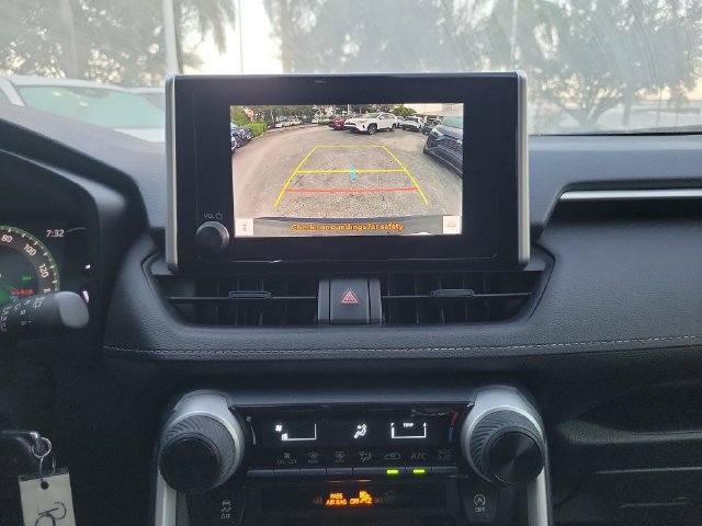 Used 2025 Toyota RAV4 LE FWD image 20