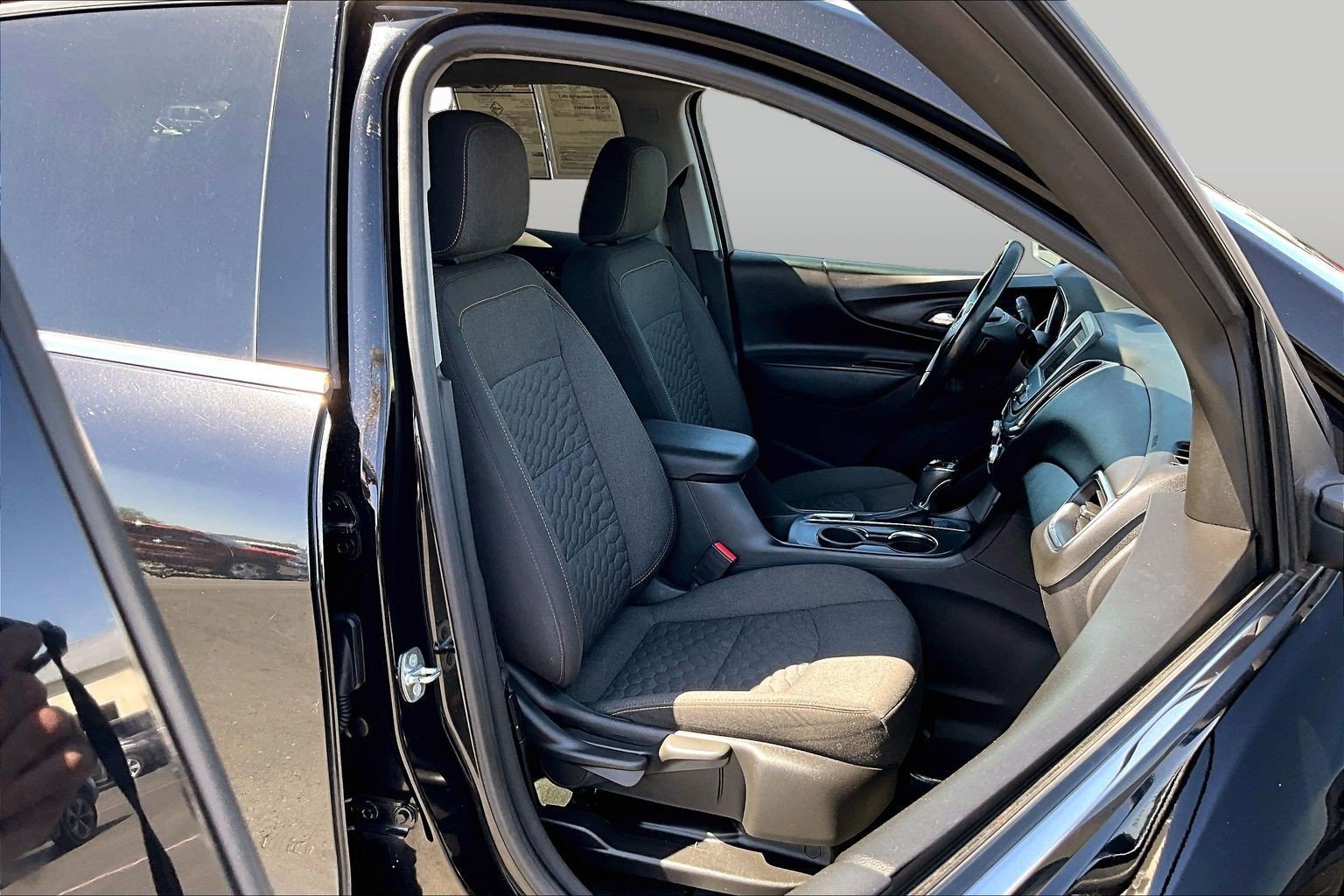 Used 2019 Chevrolet Equinox LT FWD image 7