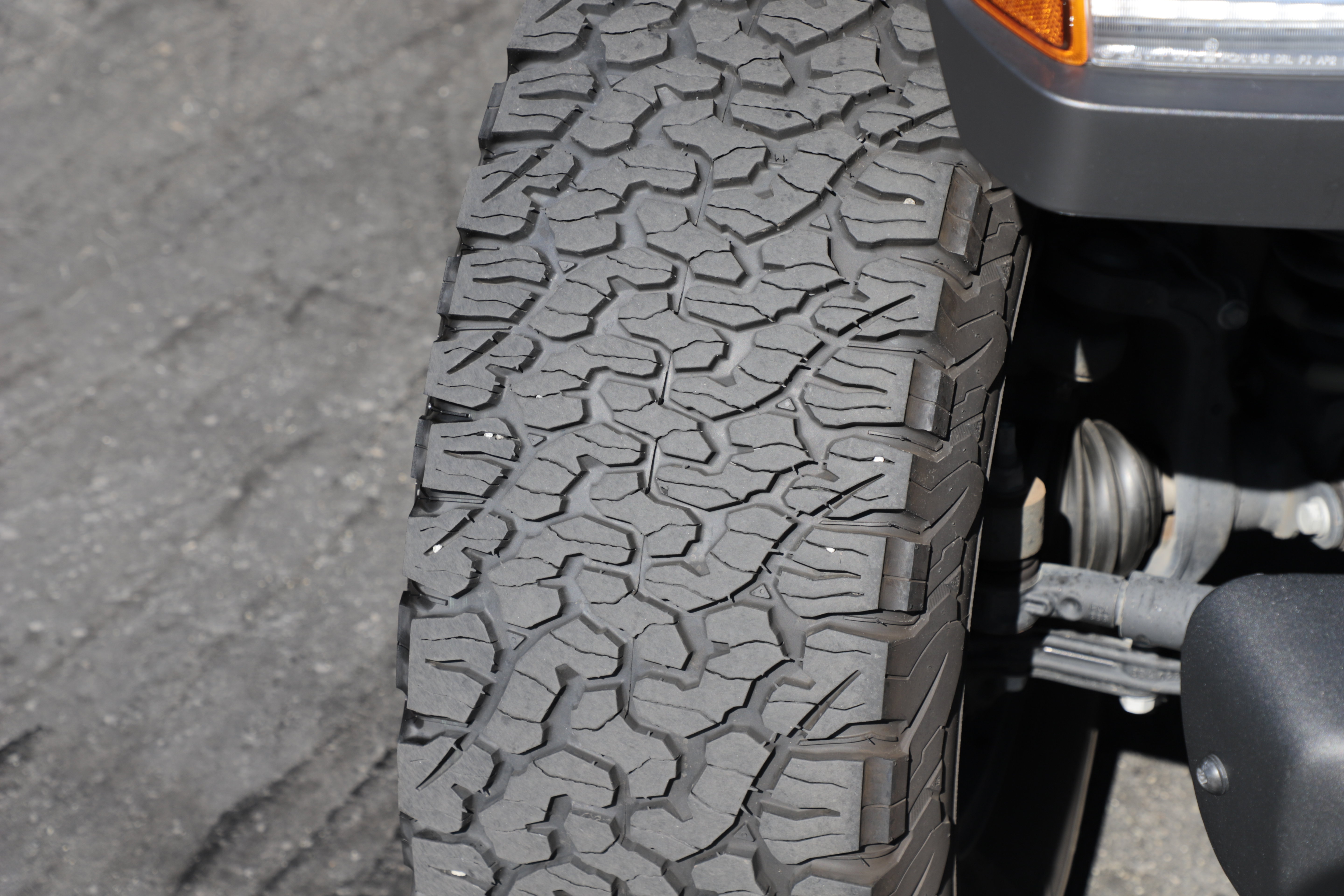 Used 2022 Jeep Wrangler Unlimited Rubicon w/ Xtreme Recon 35" Tire Package AWD/4WD image 3