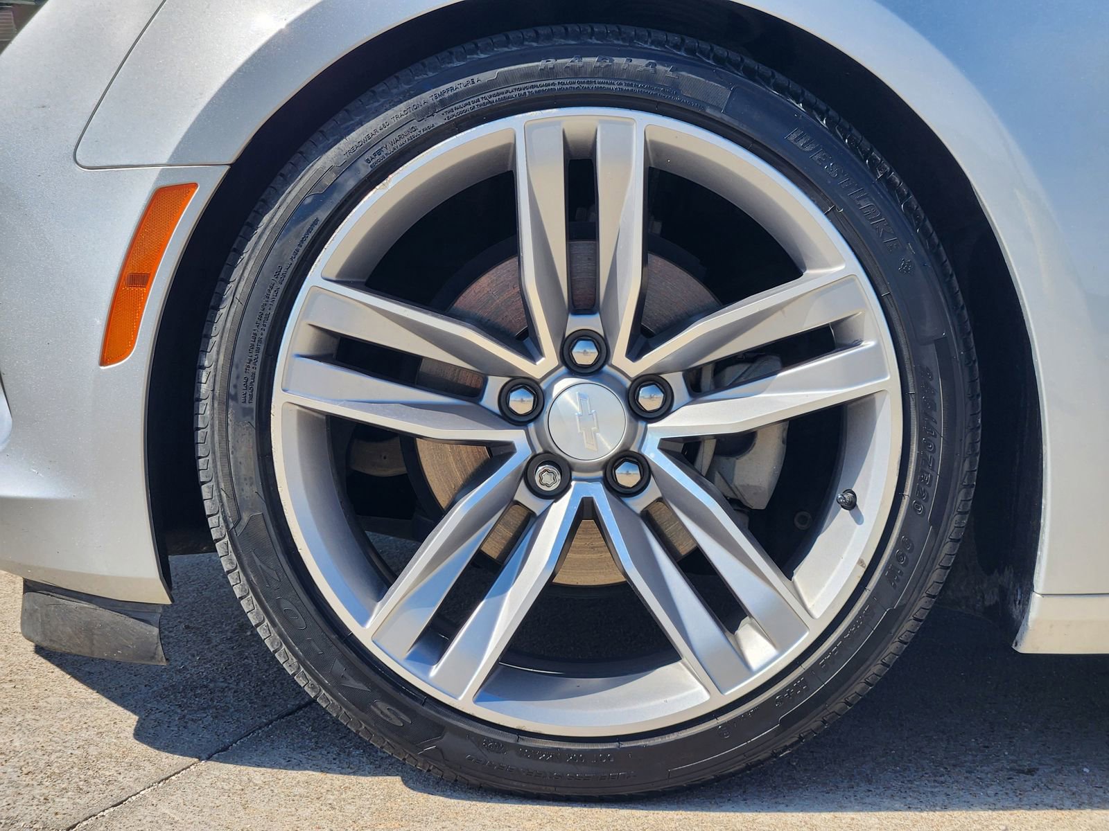 Used 2018 Chevrolet Camaro LT w/ RS Package image 10