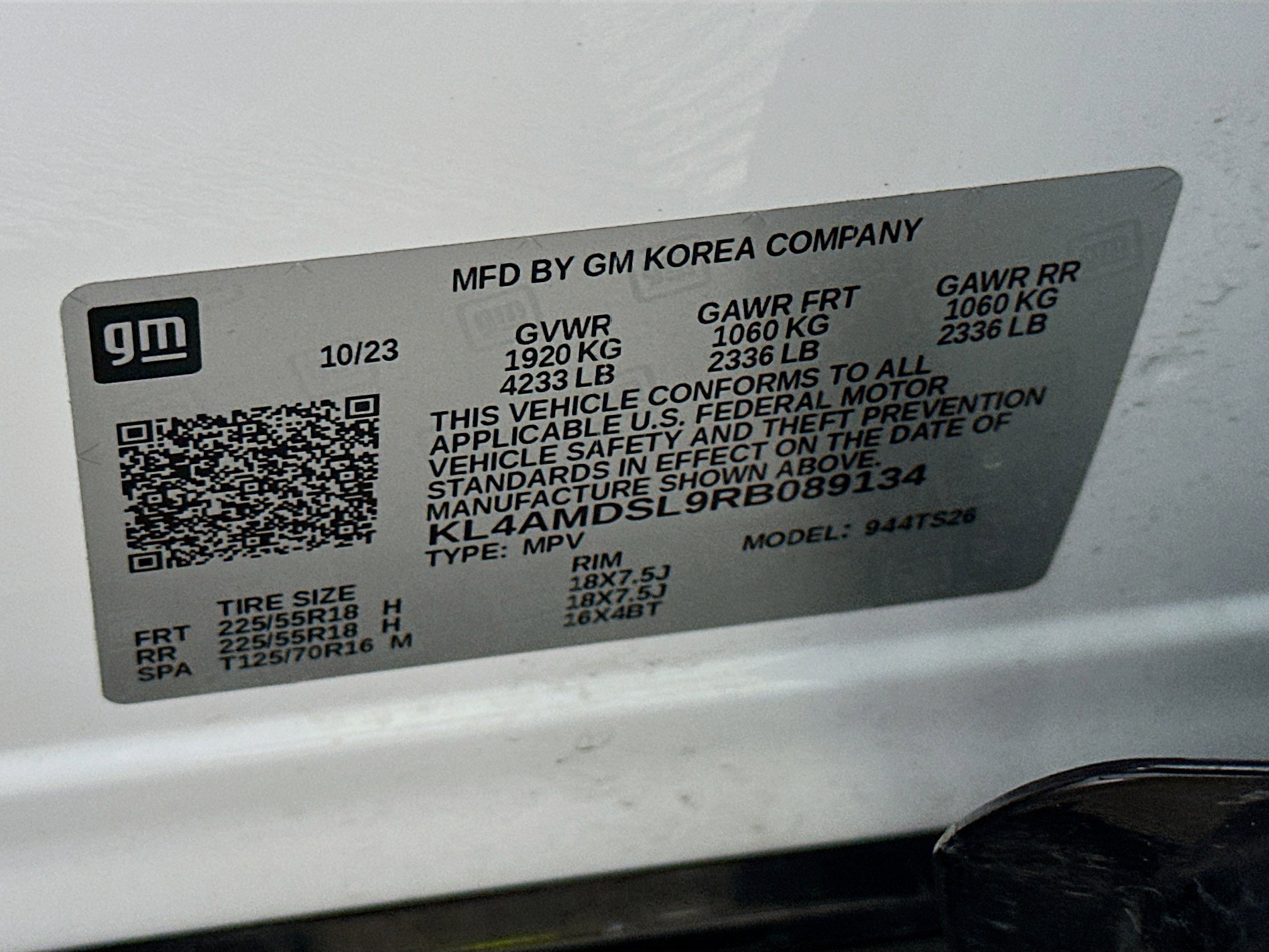 Used 2024 Buick Encore GX Sport Touring w/ Comfort Package image 12