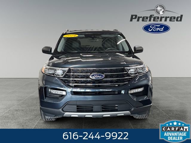 Used 2024 Ford Explorer XLT w/ Equipment Group 202A AWD/4WD image 11