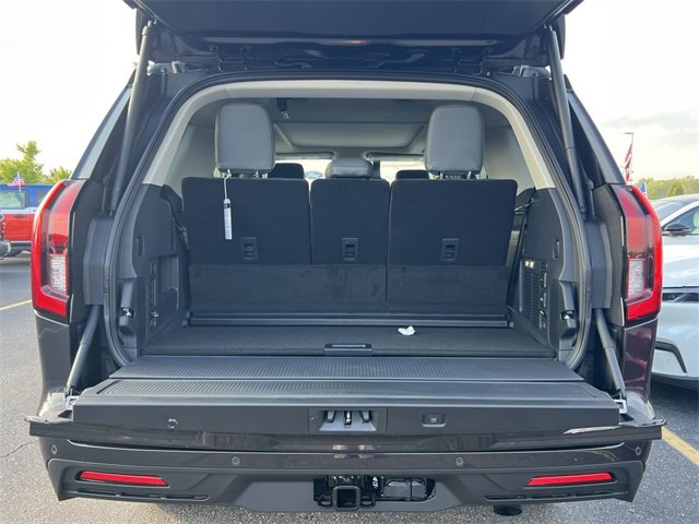 New 2025 Ford Expedition Active image 5