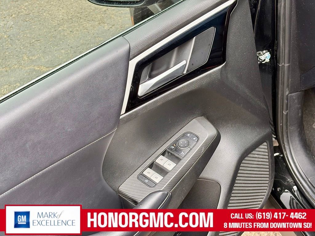 Used 2022 Mitsubishi Outlander SE image 15