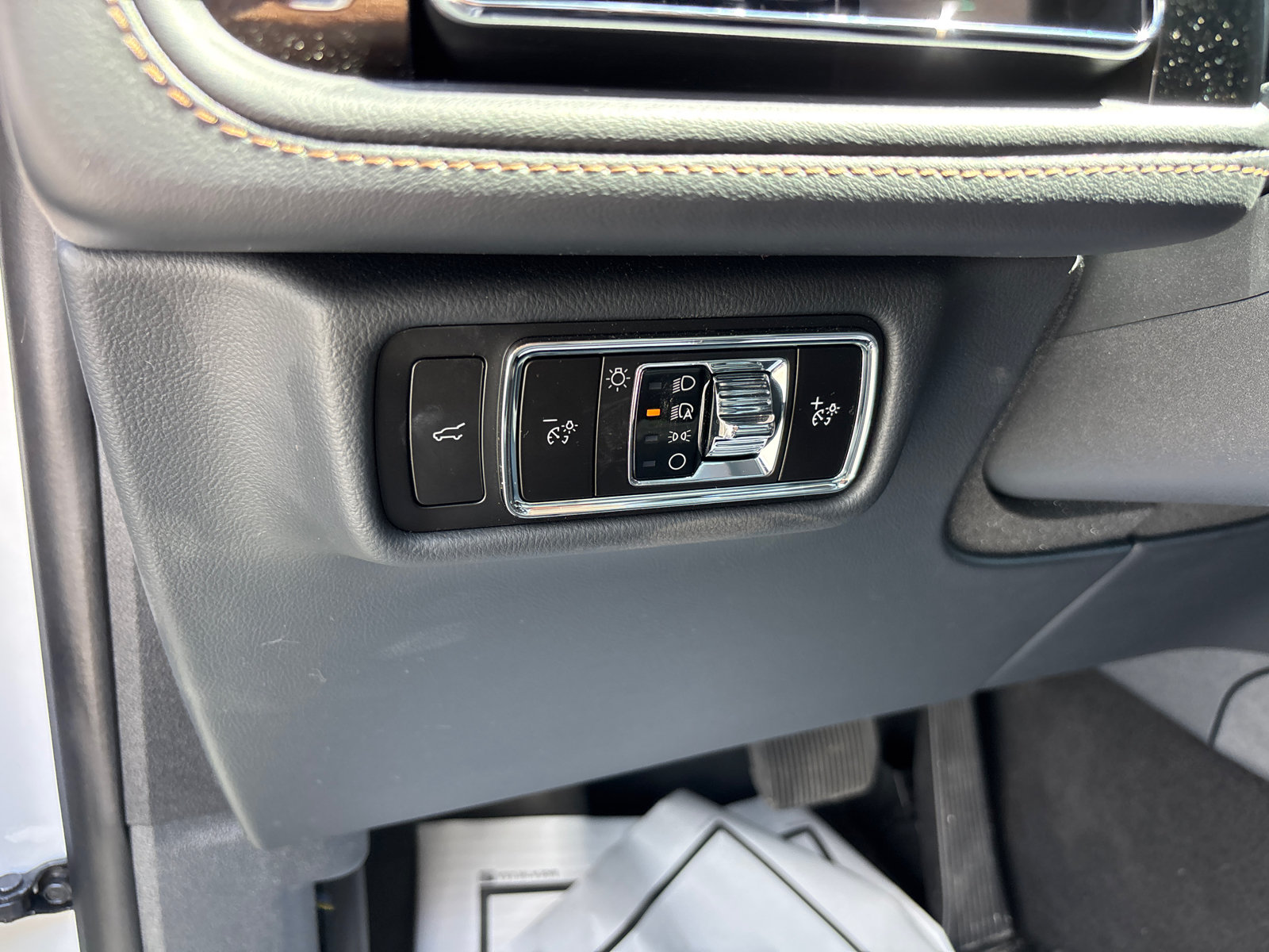 New 2026 Lincoln Aviator Reserve AWD/4WD image 14