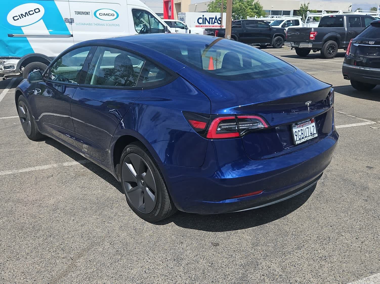 Used 2023 Tesla Model 3 Standard Range image 6