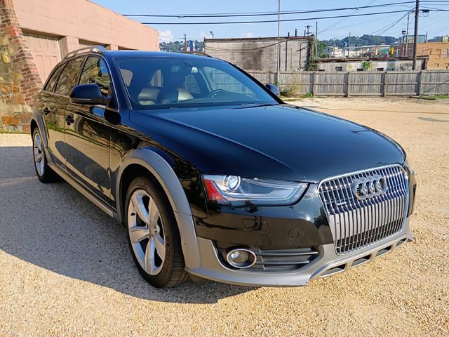 Used 2015 Audi A4 Premium Plus w/ Premium Plus Package AWD/4WD image 2