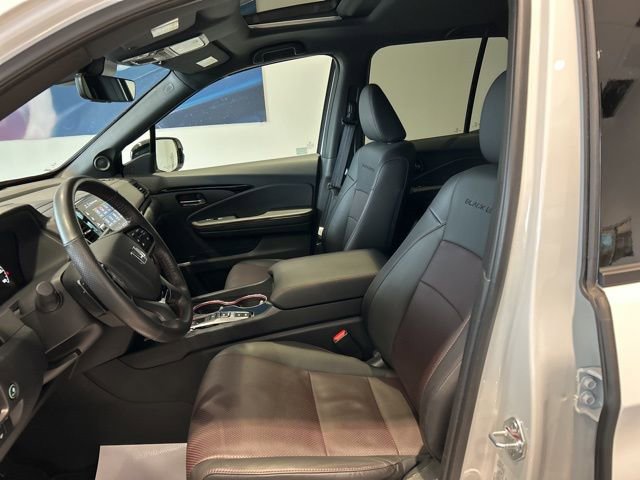 Used 2025 Honda Ridgeline Black Edition image 15
