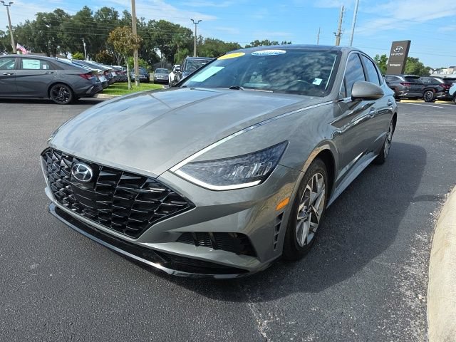 Certified 2022 Hyundai Sonata SEL w/ Convenience Package FWD image 2