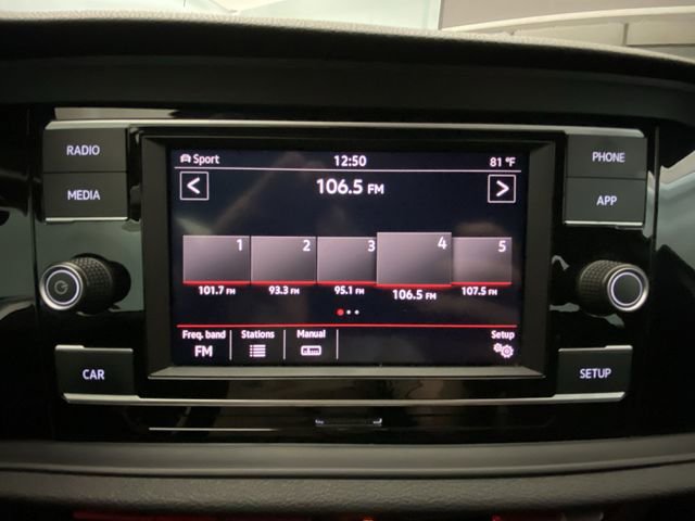 Used 2019 Volkswagen Jetta GLI image 16