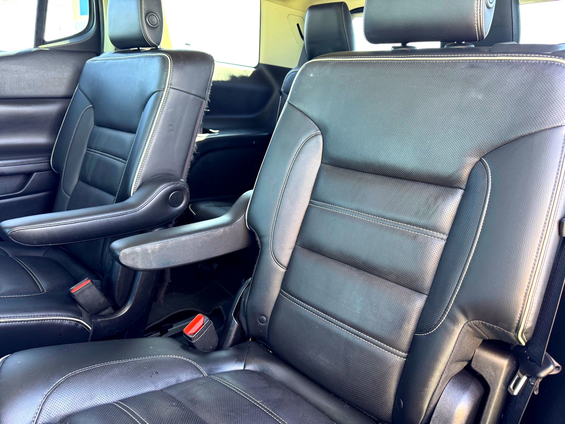 Used 2017 GMC Acadia Denali w/ Technology Package FWD image 17