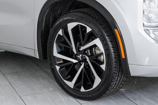 Used 2022 Mitsubishi Outlander SEL image 68