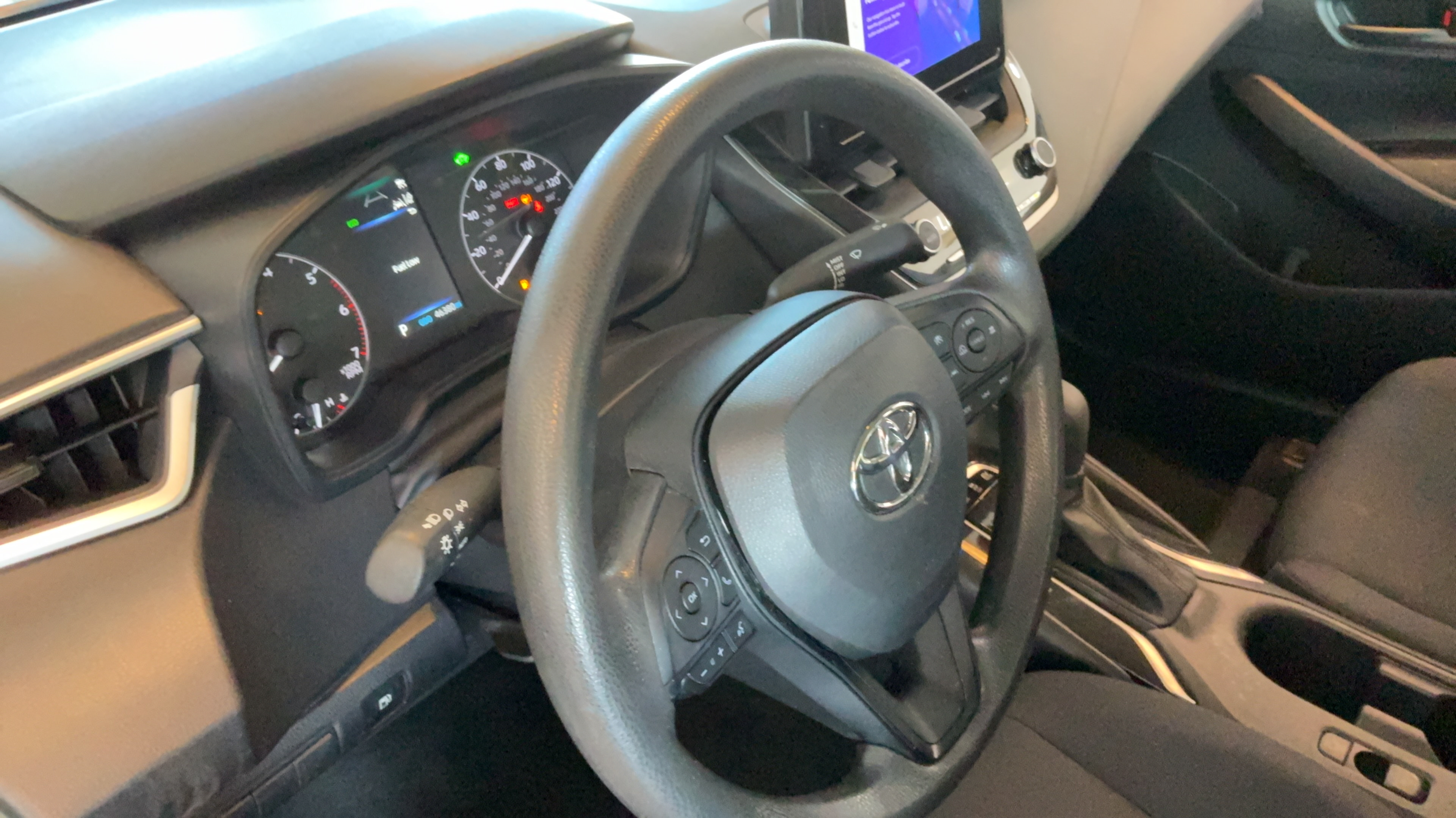 Certified 2024 Toyota Corolla LE FWD image 21