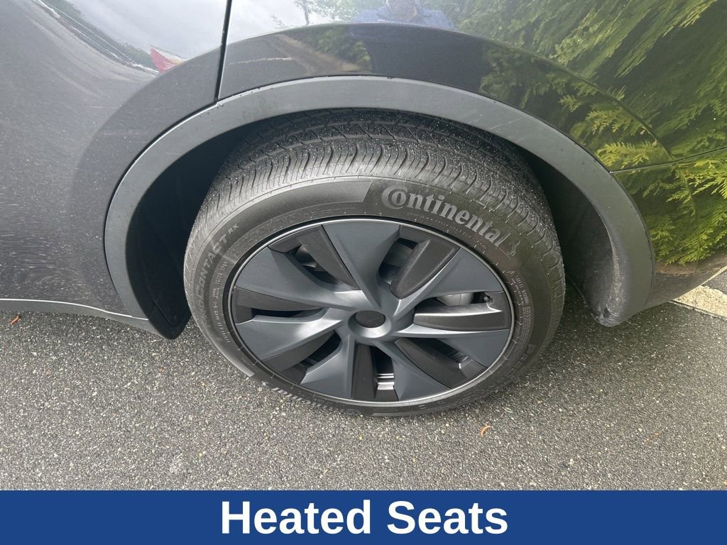 Used 2024 Tesla Model Y Long Range AWD/4WD image 4