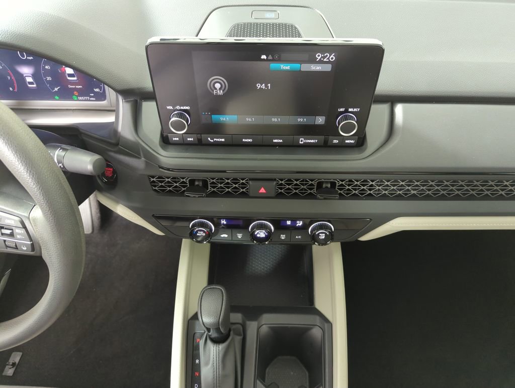 Certified 2025 Honda Accord LX image 15