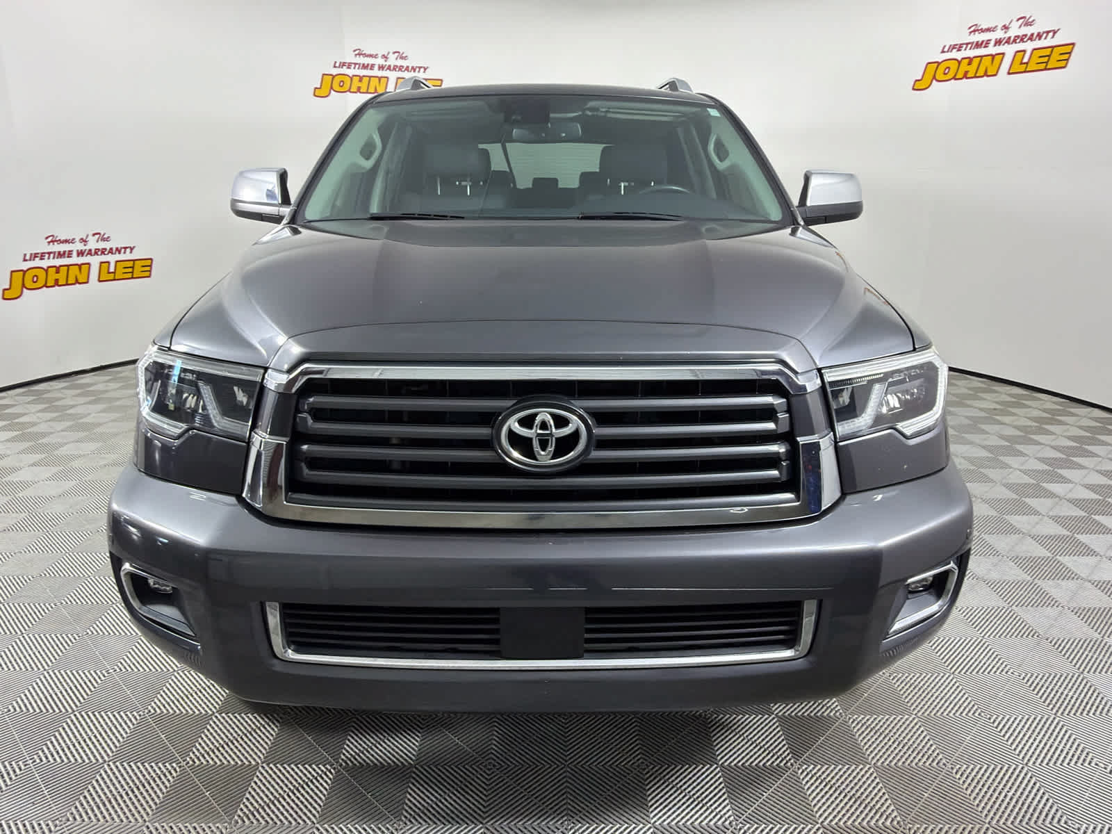 Used 2021 Toyota Sequoia Limited w/ Safety & Convenience Package RWD image 9
