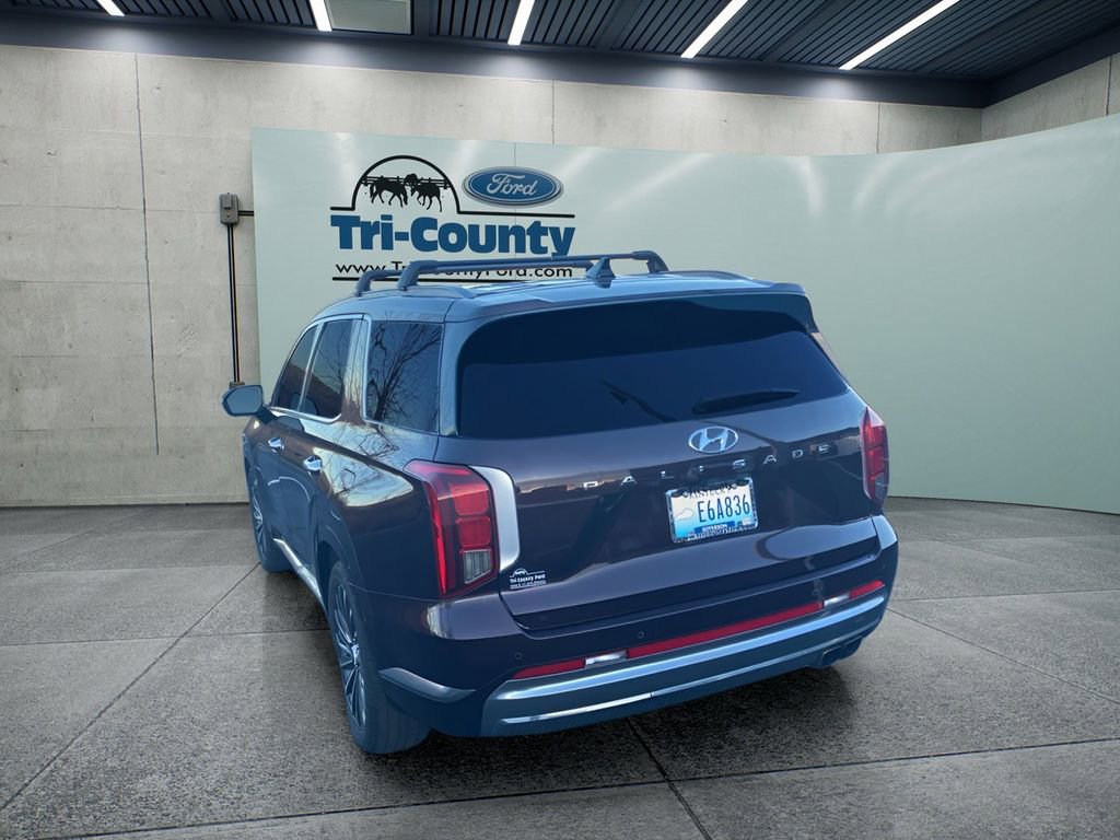 Used 2023 Hyundai Palisade Calligraphy image 6