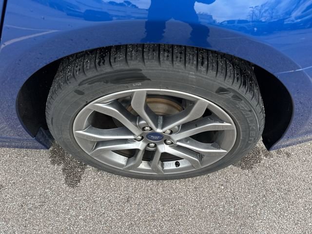 Used 2017 Ford Fusion SE w/ Equipment Group 201A image 31