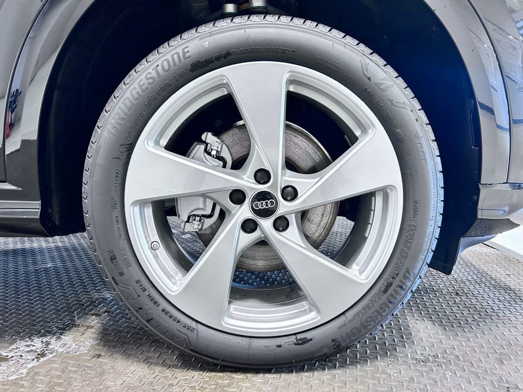 New 2026 Audi Q5 Premium Plus image 30