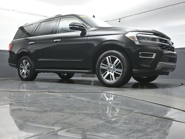 Used 2024 Ford Expedition Limited image 46