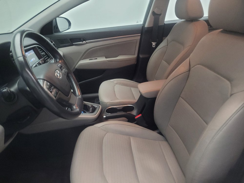 Used 2018 Hyundai Elantra Limited FWD image 17