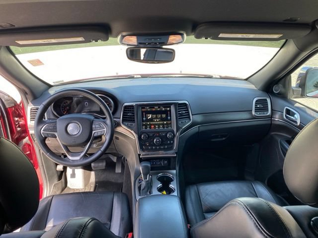 Used 2018 Jeep Grand Cherokee Limited AWD/4WD image 12