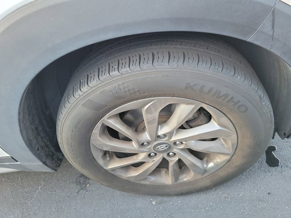 Used 2018 Hyundai Tucson SEL image 9