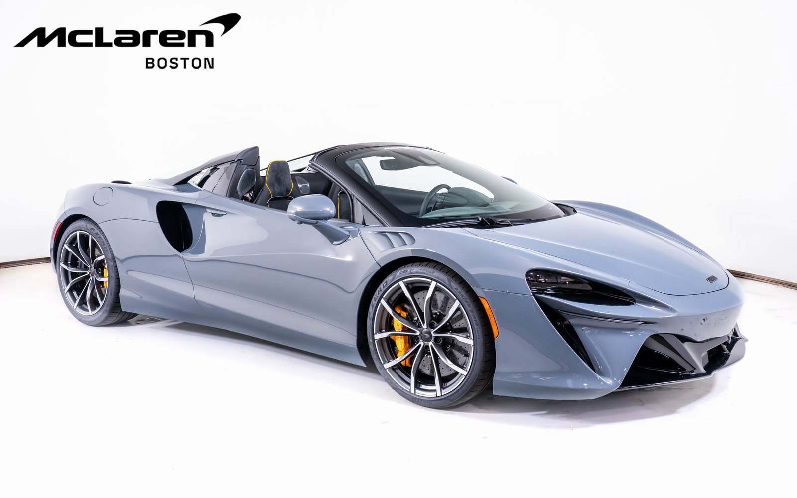 New 2026 McLaren Artura Spider image 8