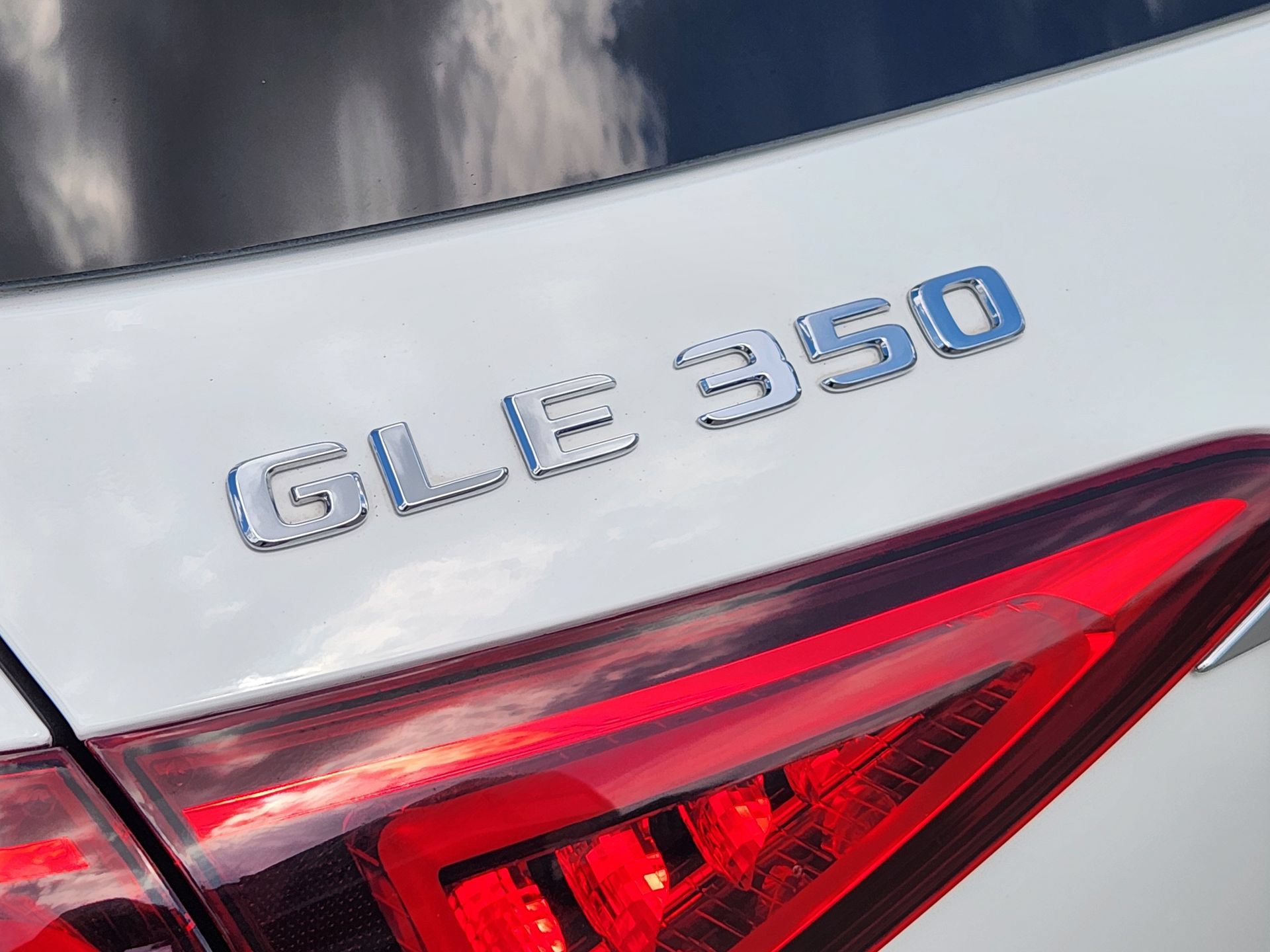 Certified 2021 Mercedes-Benz GLE 350 4MATIC image 14