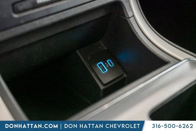 Used 2022 Ford Edge SEL image 12