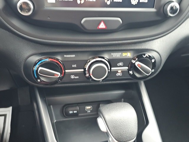New 2025 Kia Soul LX w/ LX Technology Package image 15