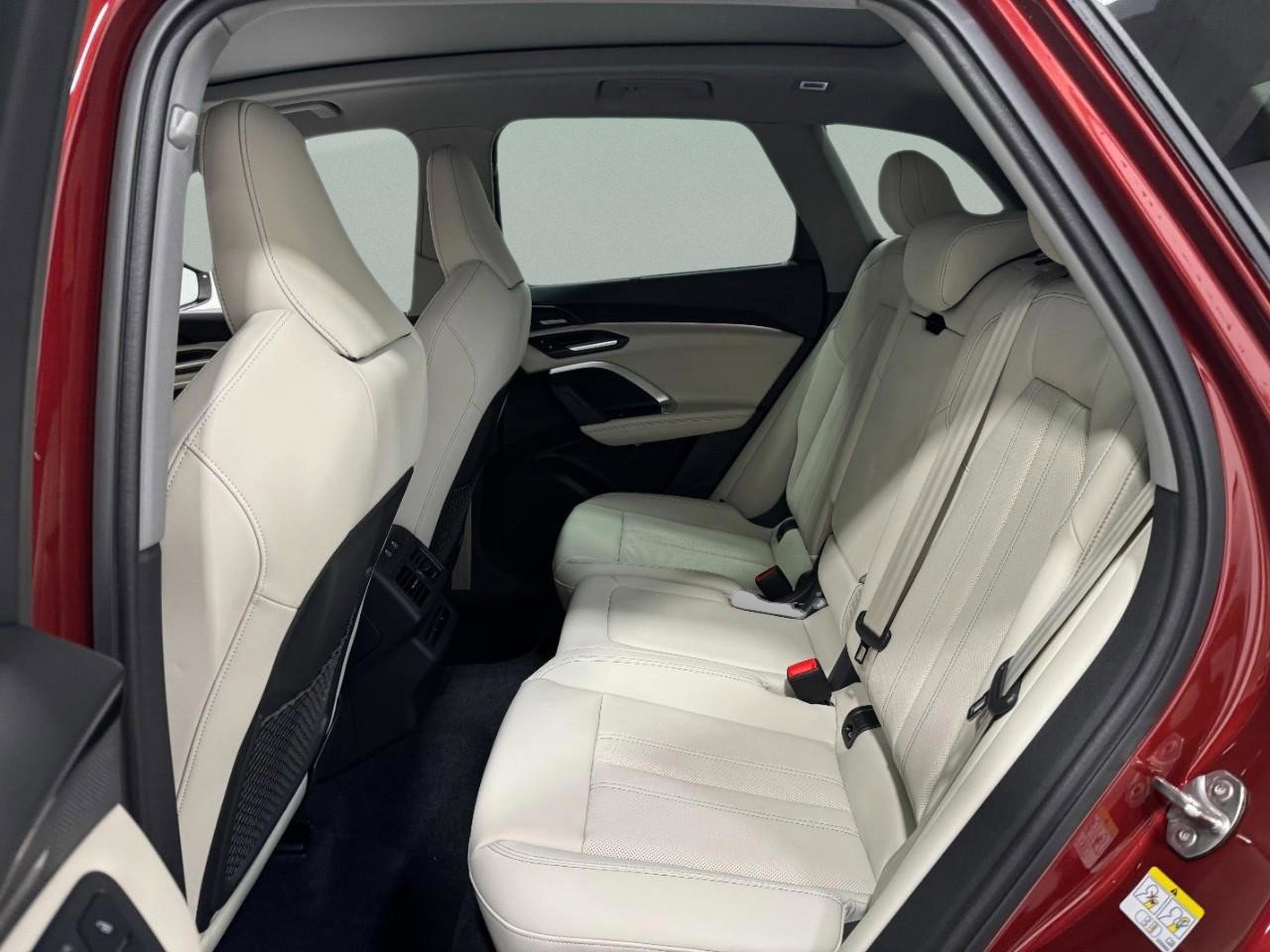 New 2025 Audi Q5 Premium Plus image 9