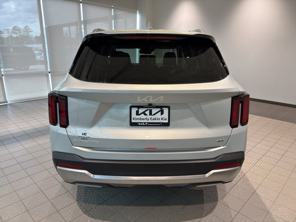 New 2026 Kia Sorento S image 4