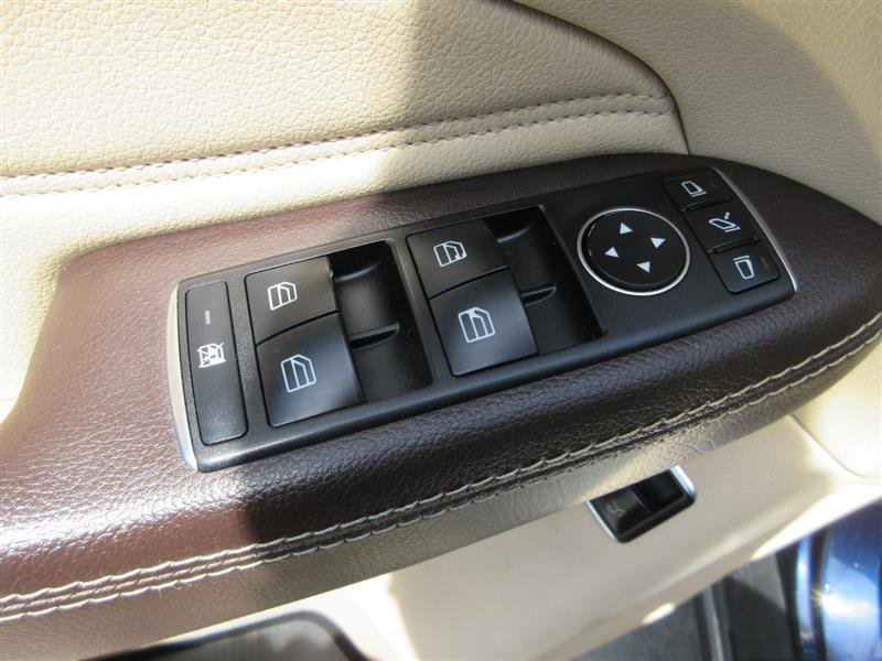 Used 2017 Mercedes-Benz GLE 350 4MATIC w/ Premium 1 Package image 18