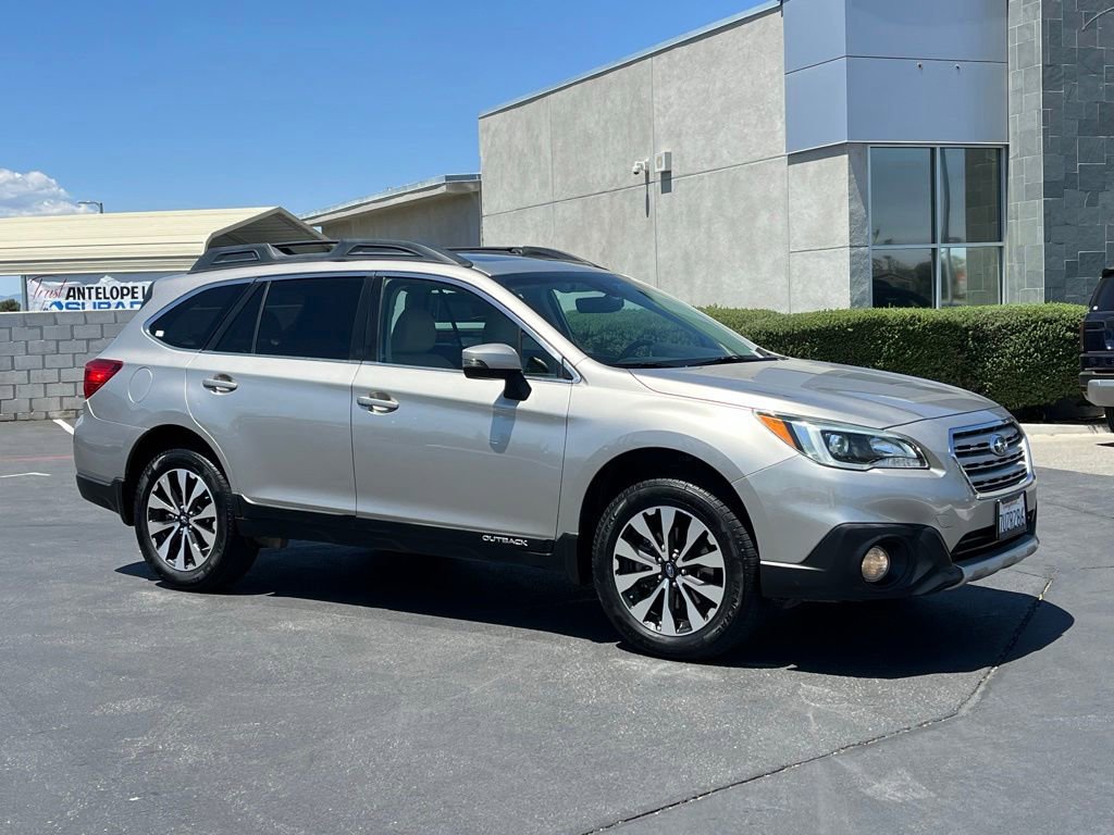 Used 2017 Subaru Outback 3.6R Limited AWD/4WD image 1