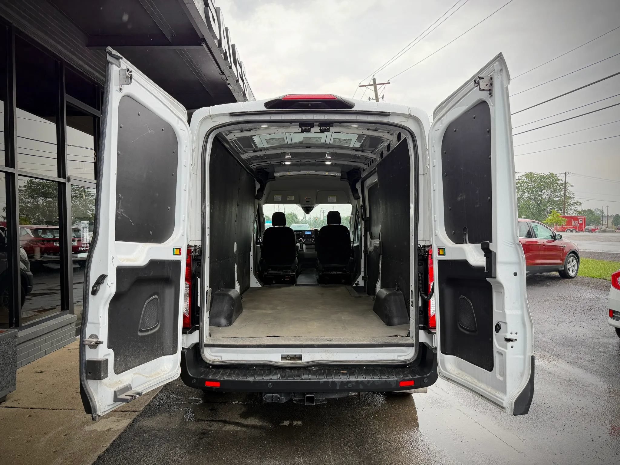 Used 2022 Ford Transit 250 Medium Roof w/ Interior Upgrade Package RWD image 22