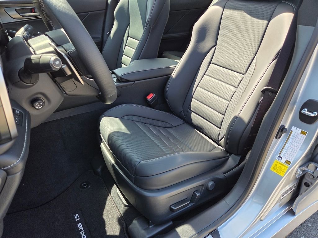 New 2026 Lexus IS 350 F Sport image 6