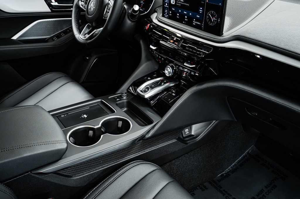 New 2026 Acura MDX SH-AWD image 21