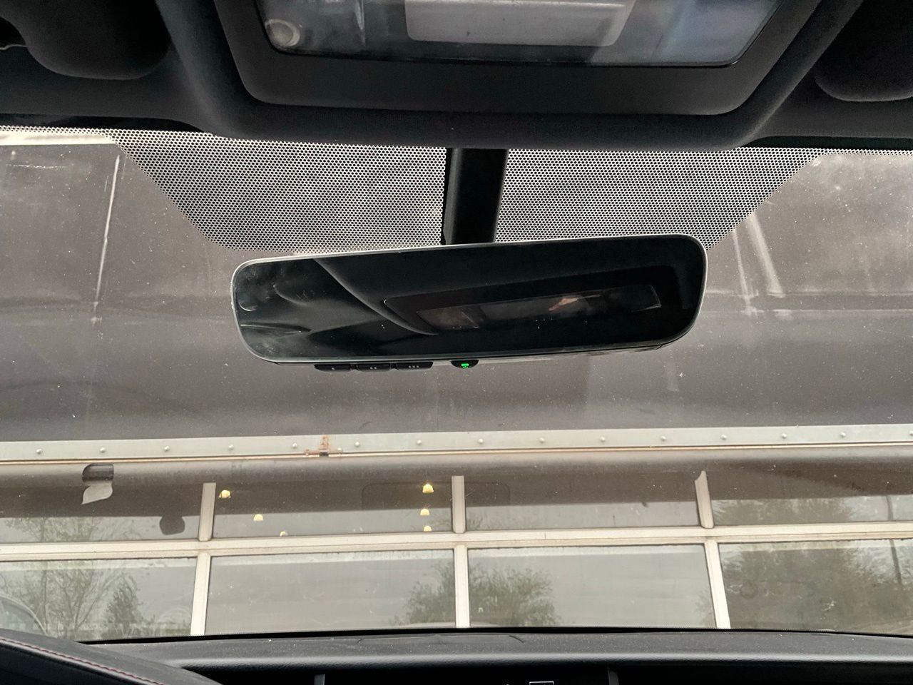 Used 2015 Lexus RC 350 w/ F Sport w/Summer Tires image 17