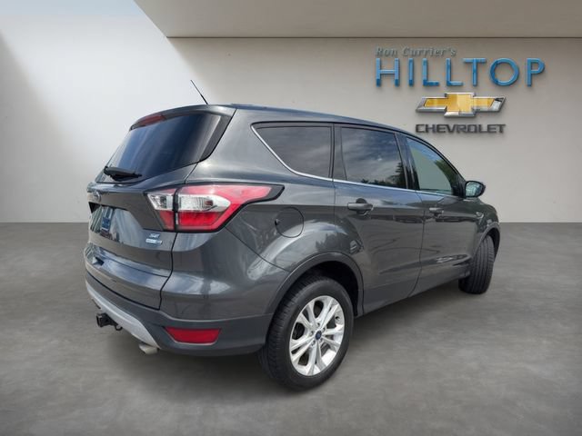 Used 2017 Ford Escape SE AWD/4WD image 6