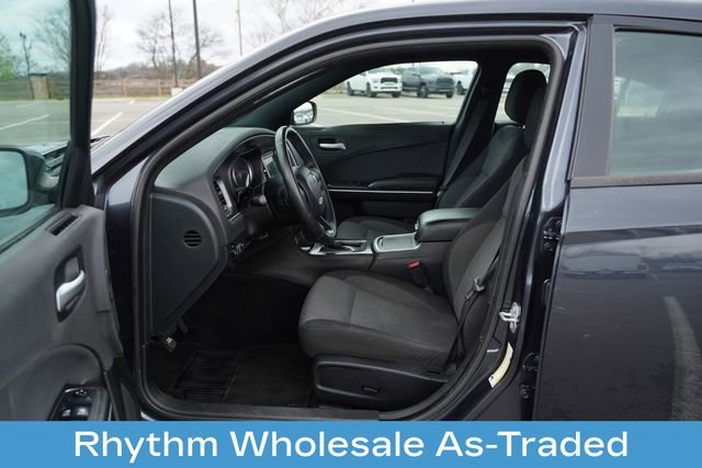 Used 2018 Dodge Charger SXT RWD image 11