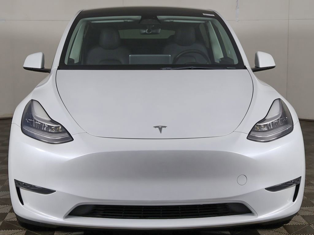 Used 2023 Tesla Model Y AWD image 12