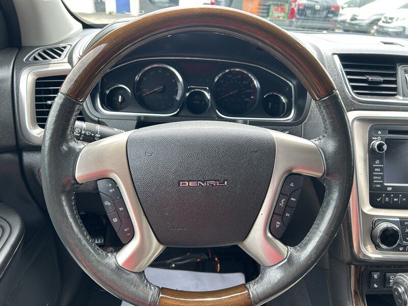 Used 2015 GMC Acadia Denali AWD/4WD image 13