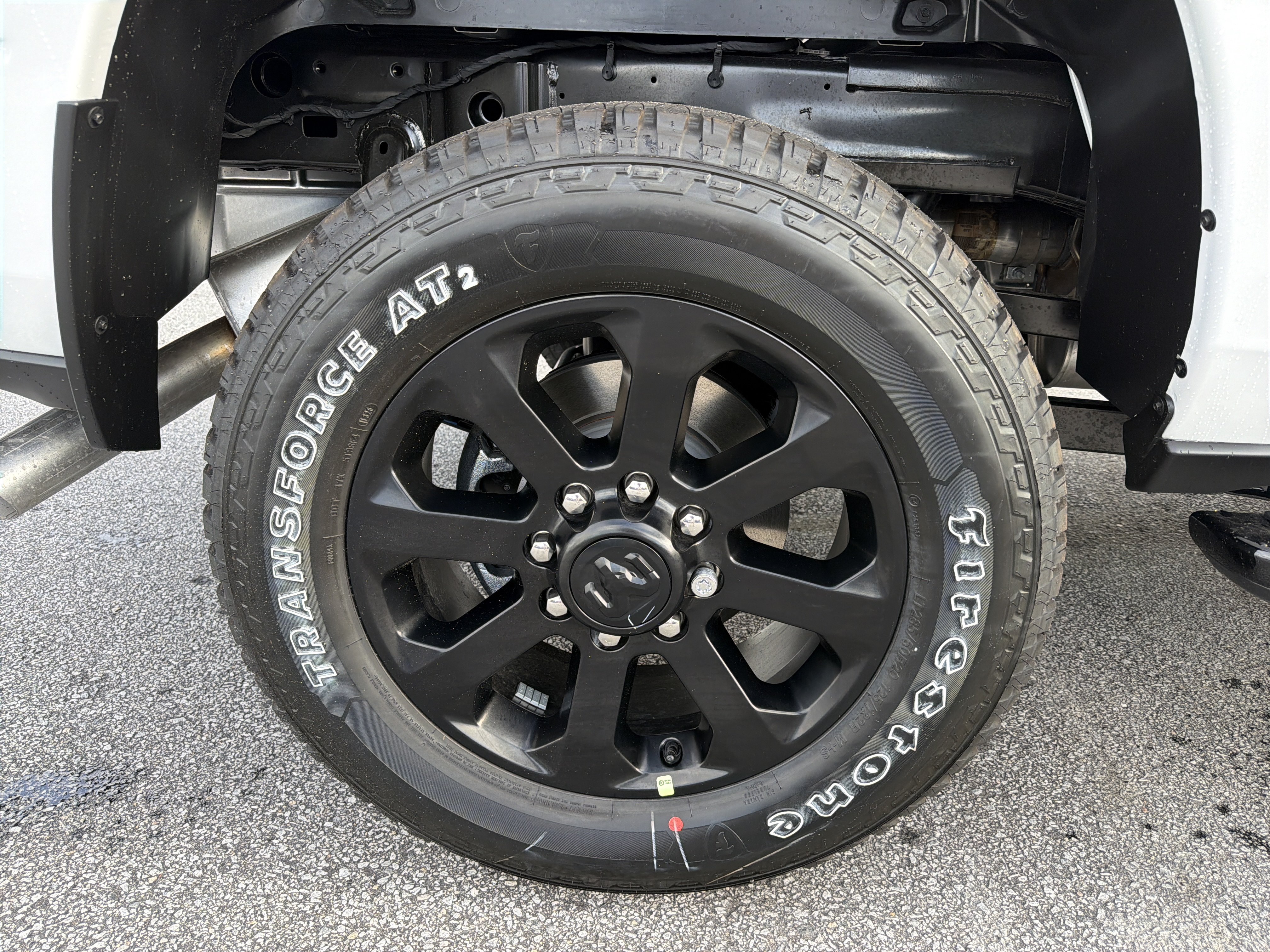 New 2026 RAM 2500 Laramie w/ Night Edition AWD/4WD image 16