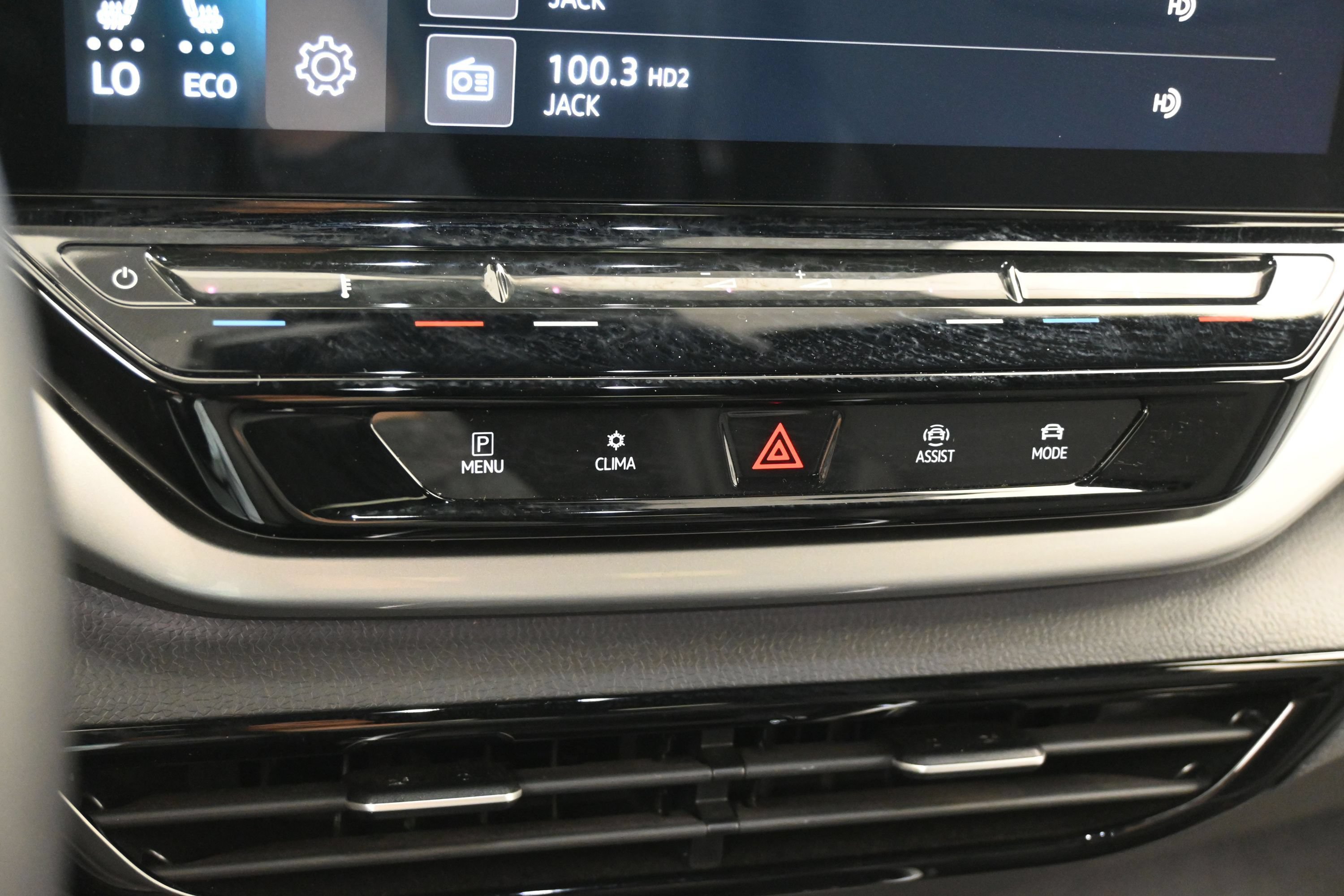 Used 2023 Volkswagen ID.4 Pro S Plus AWD/4WD image 19