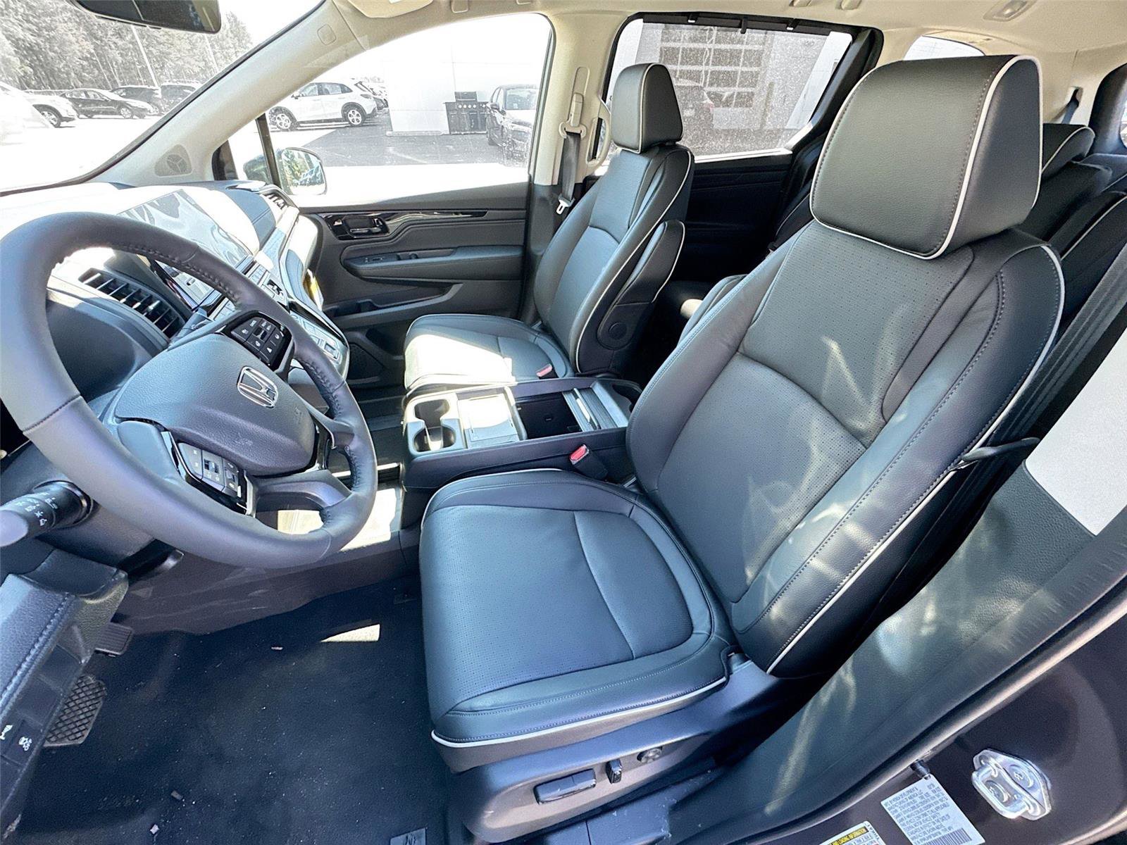 New 2026 Honda Odyssey Elite image 5