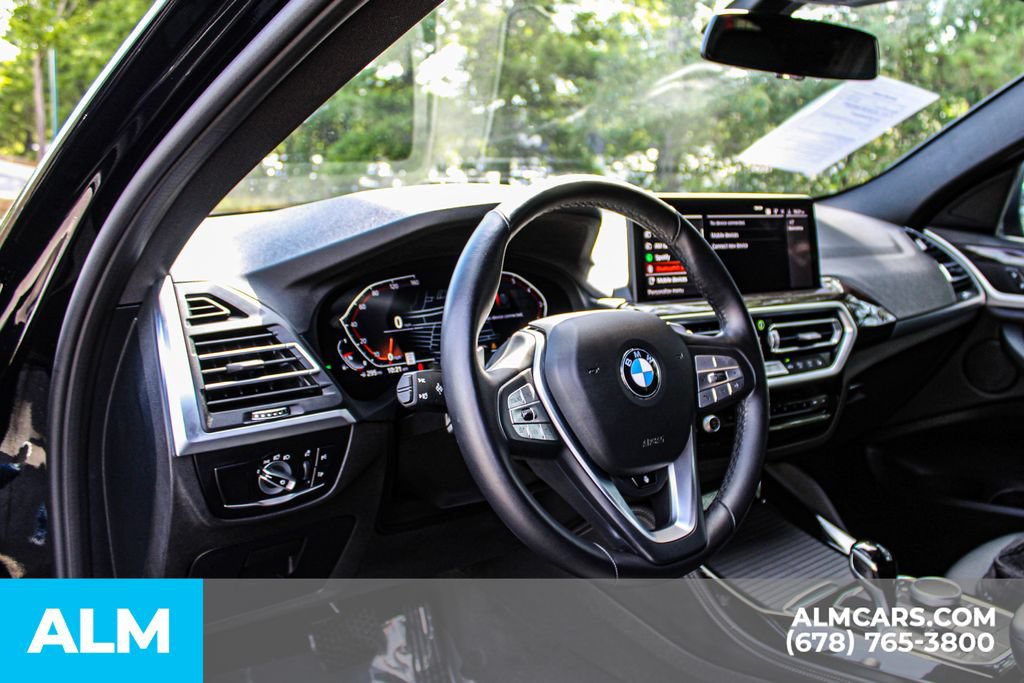 Used 2025 BMW X4 xDrive30i AWD/4WD image 31